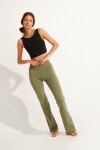 Black and khaki fitness outfit FLOWING & FLOAT WELLDAYS