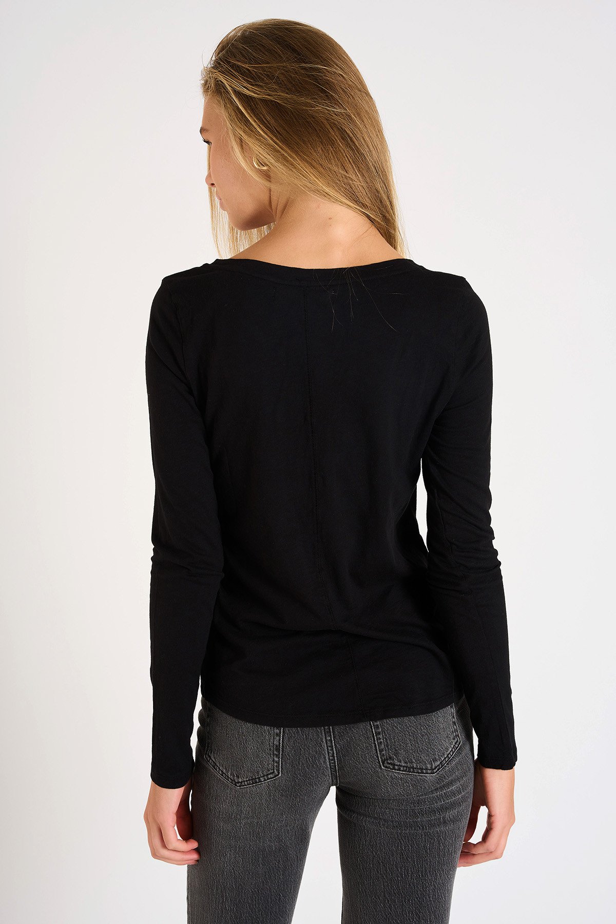 EROE MIDOLI black long-sleeved T-shirt | Banana Moon®