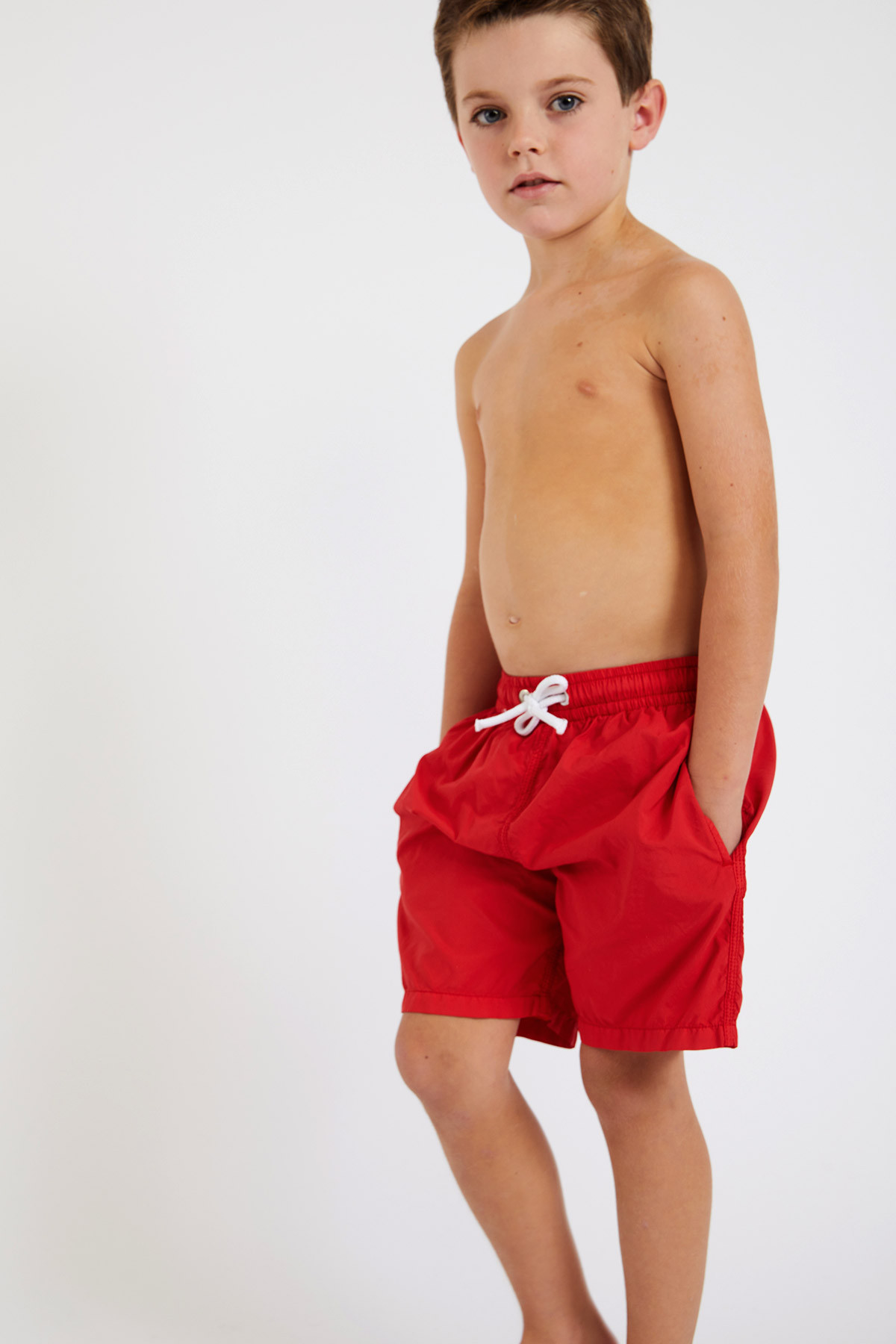 Children's swim shorts | Plain red swimwear | M AIR BASTOU | Banana Moon®