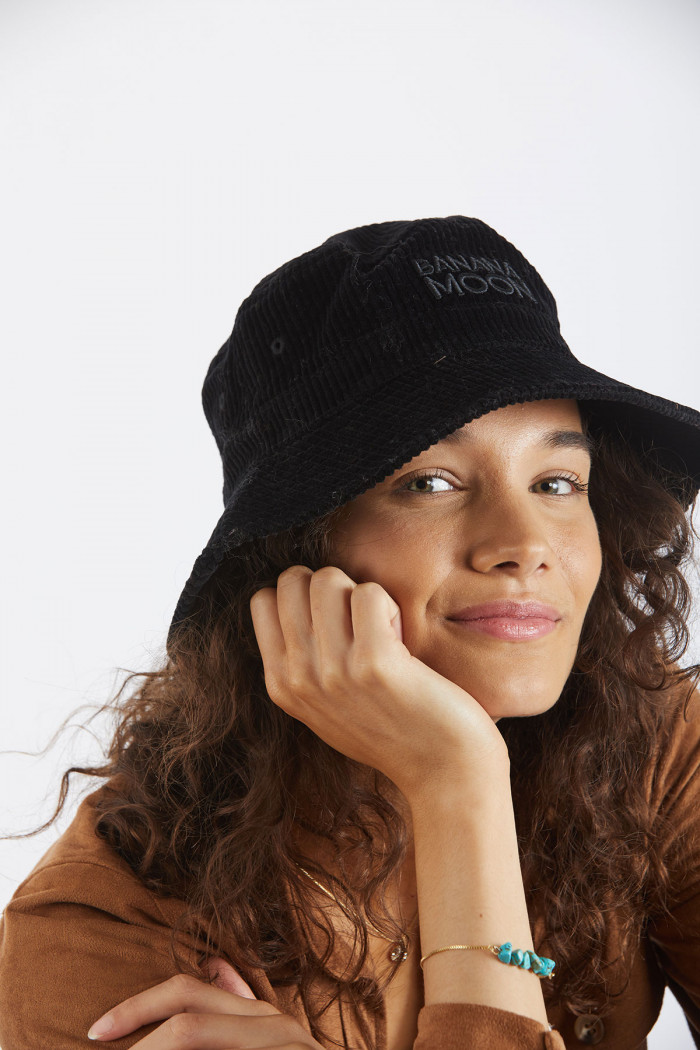 Cappello donna effetto velluto a coste nero JOCABEL FEDELINA