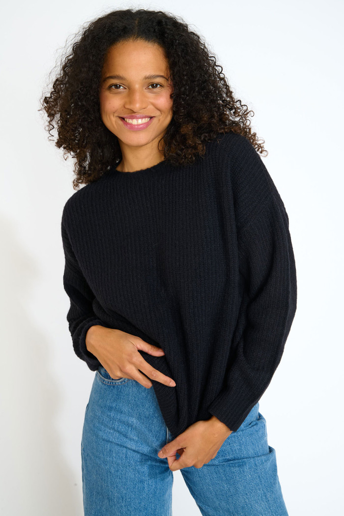STACY ITHACA Black Oversized Sweater