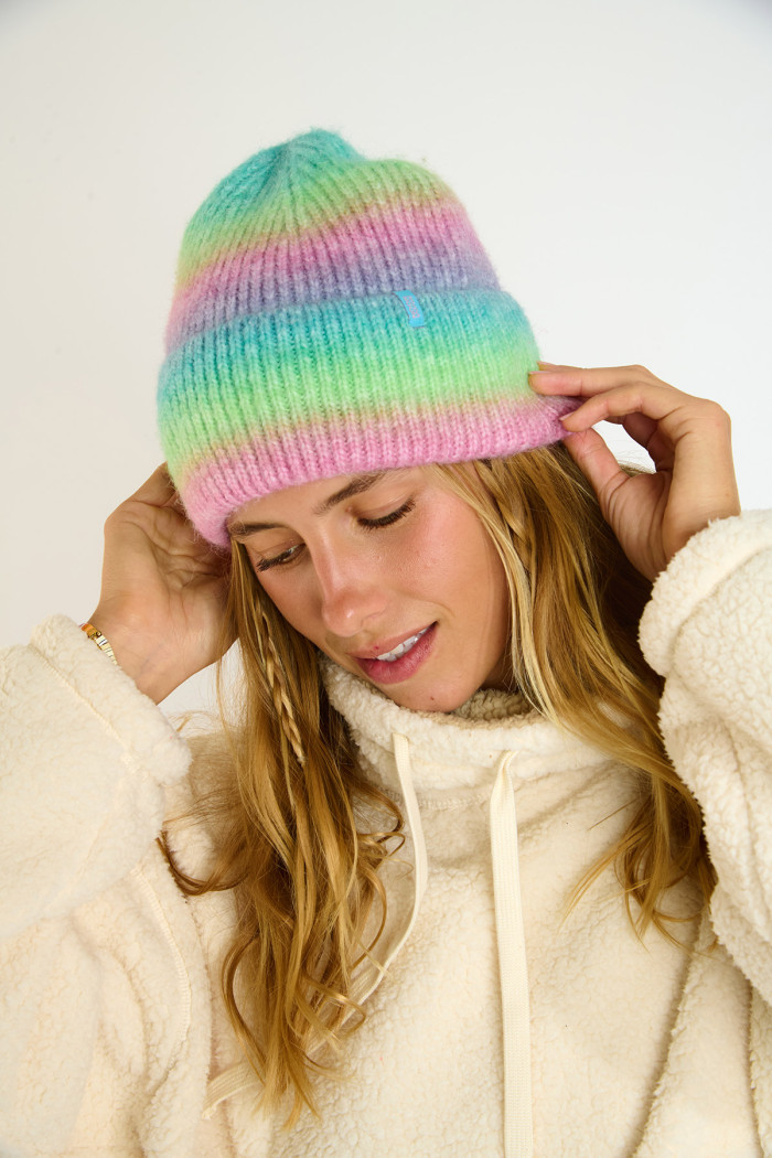 GUS DELSON green beanie