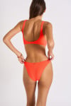Maillot de bain 1 pièce corail à découpes Rolling Scrunchy