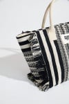 ZAMORA HIOUCHI large tote bag with black and white pattern - 6
