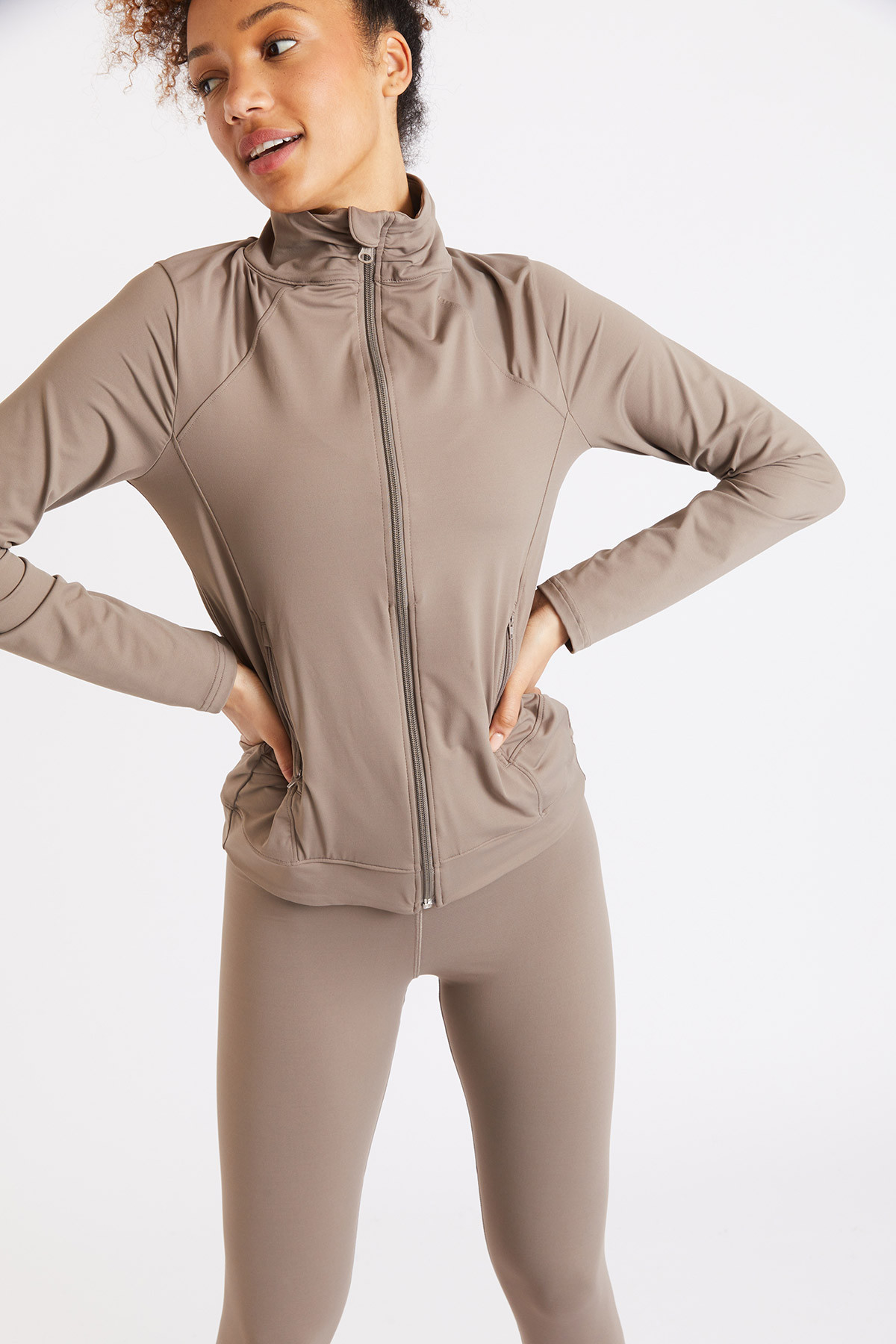 Chaqueta deportiva beige mujer Focus Wellness - 5