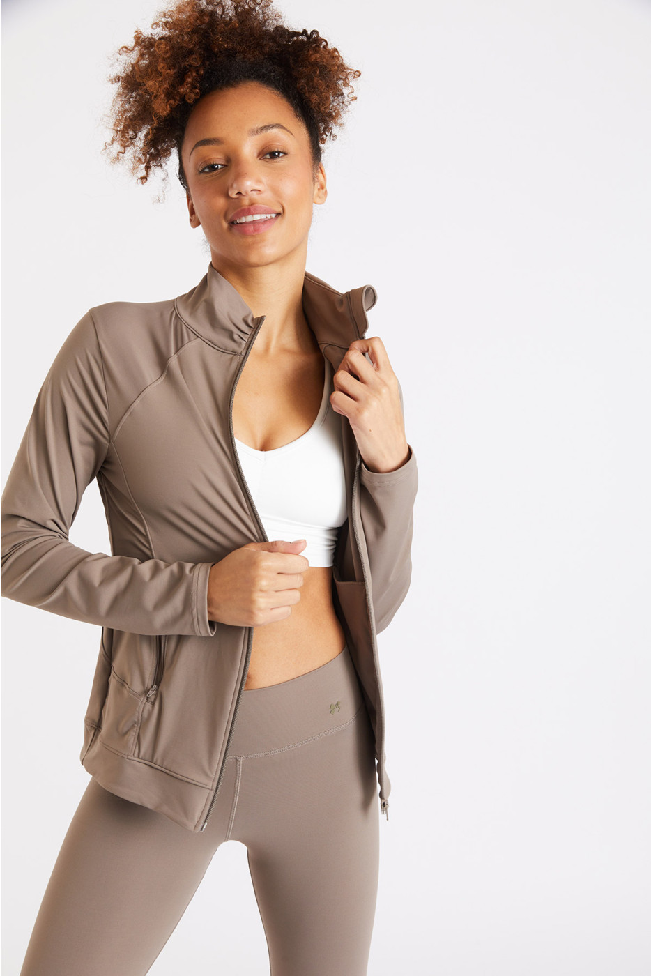 Chaqueta deportiva beige mujer Focus Wellness - 4