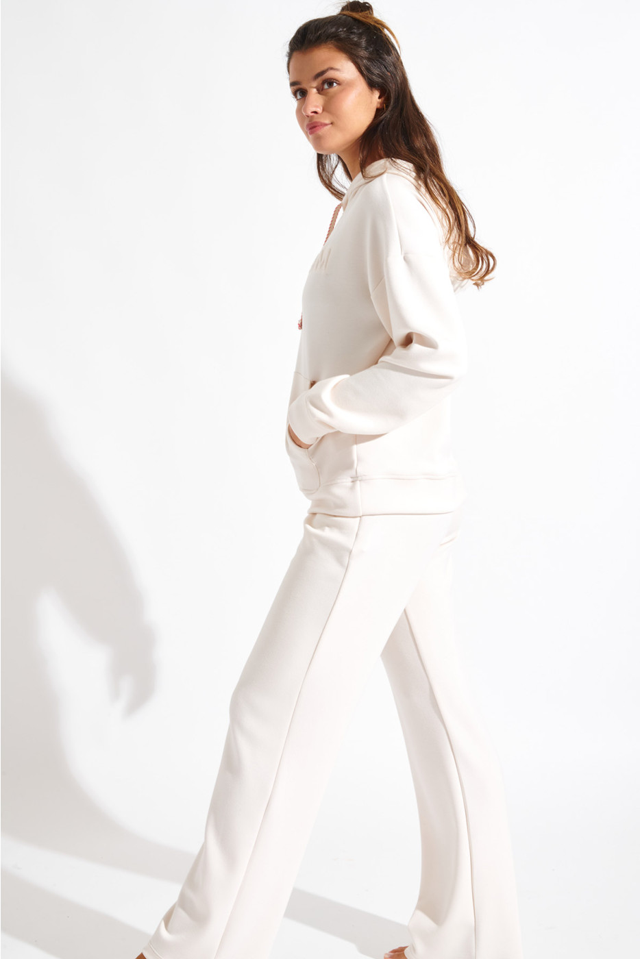 Sudadera crema BROOKS BAYJOY - 11