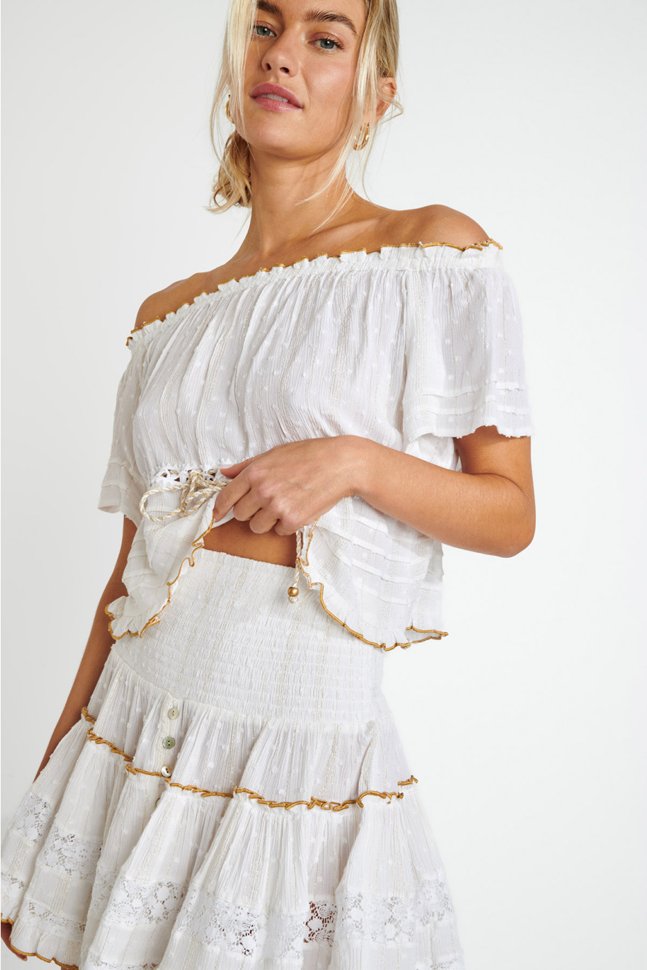 Jupe courte smockée blanche avec détails HEMERA SEALOVE