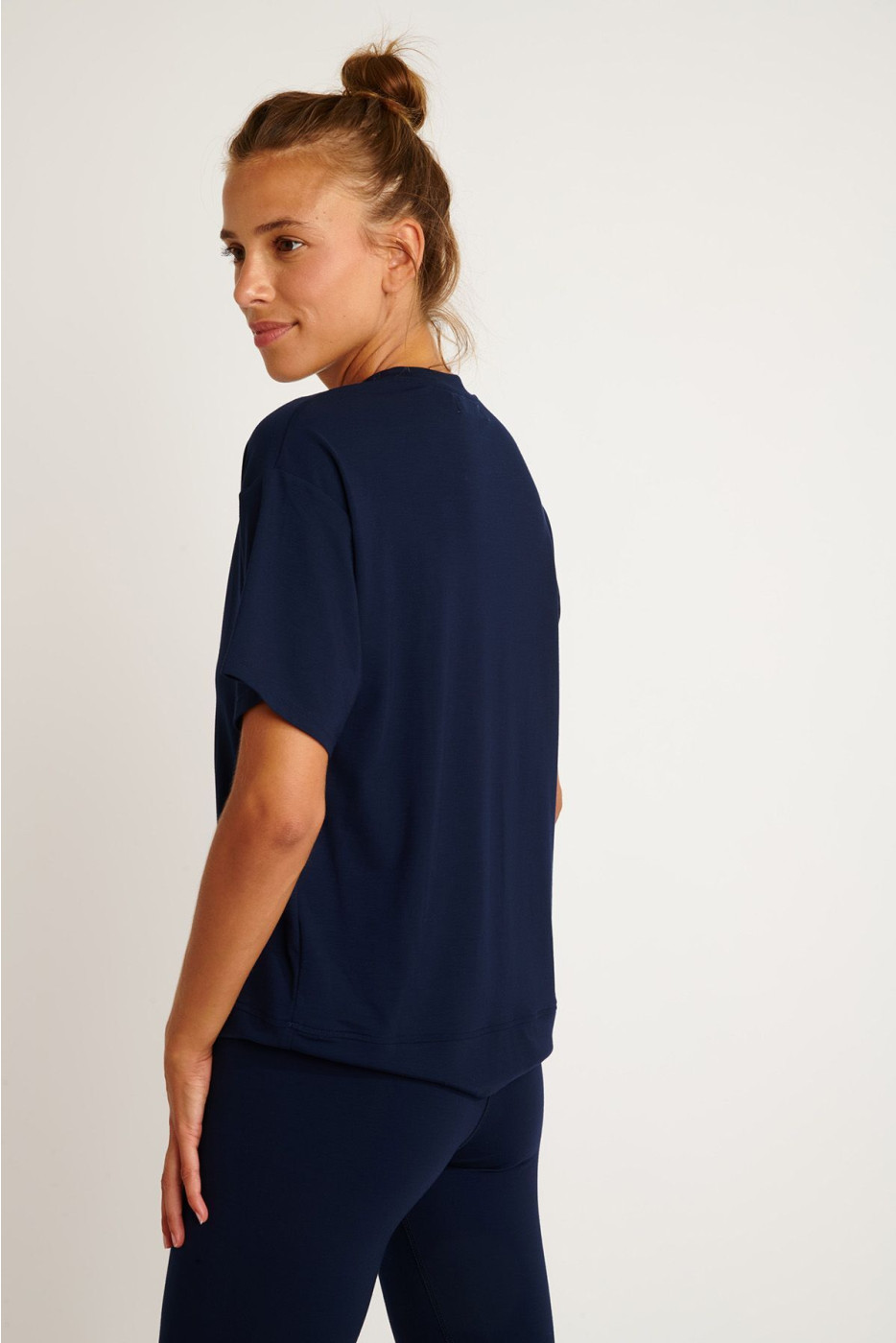 KAIA BAYLIGHT navy blue short sleeves t-shirt