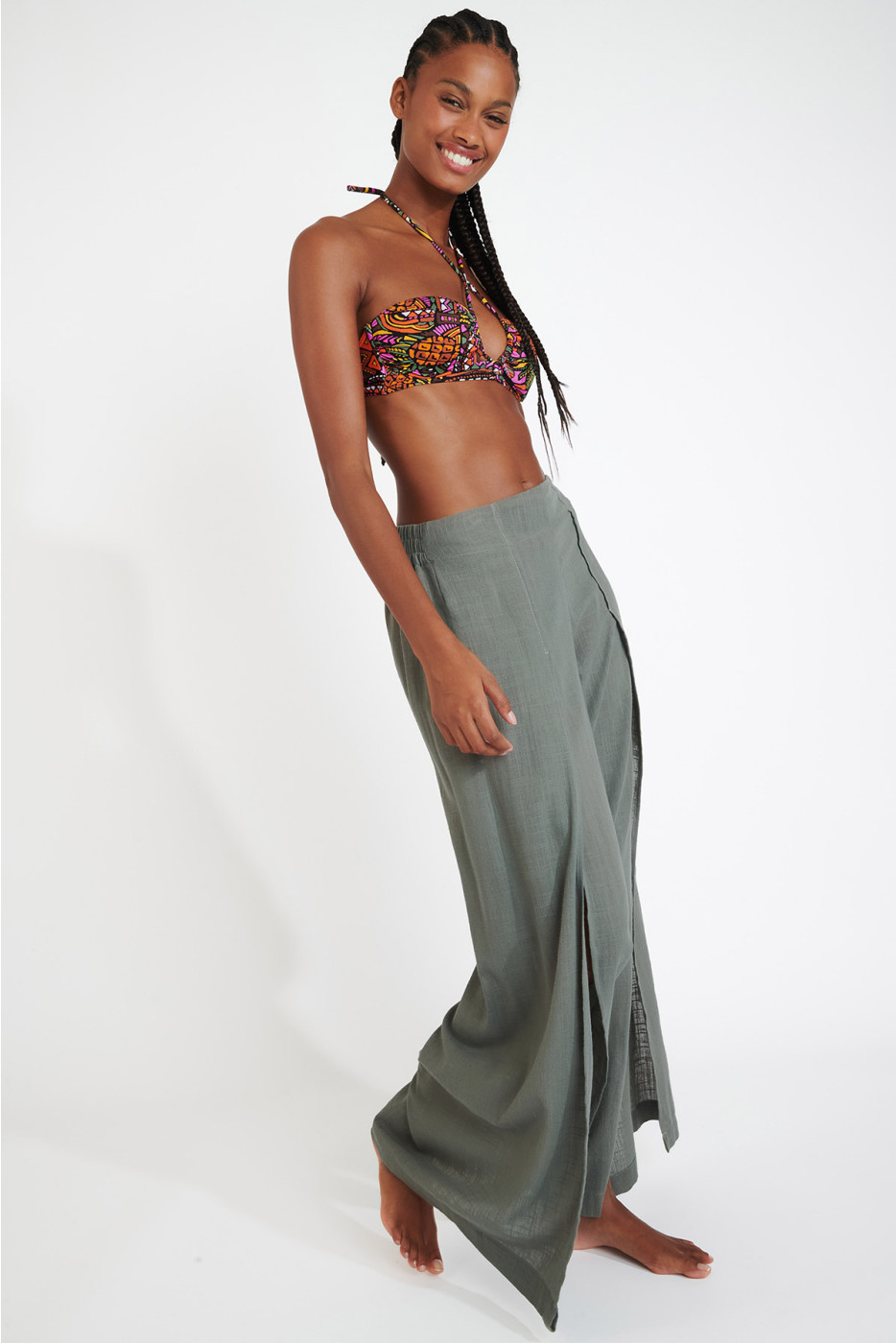 STEFA CALYPSO khaki loose-fit trousers with slit | Banana Moon®