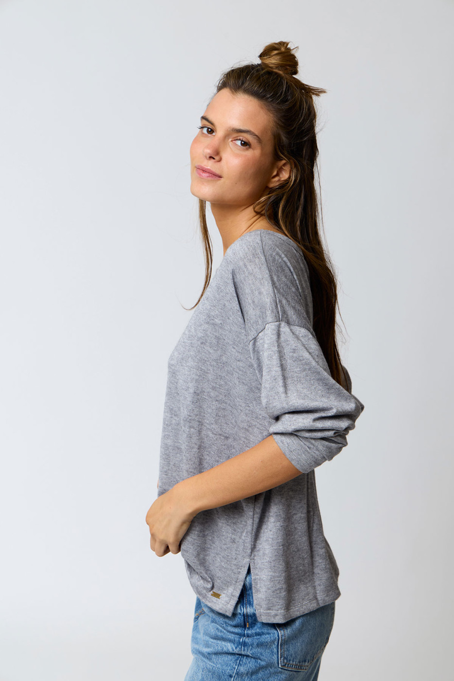 EDMONTON AILYS grijs soepelvallend T-shirt met lange mouwen - 4