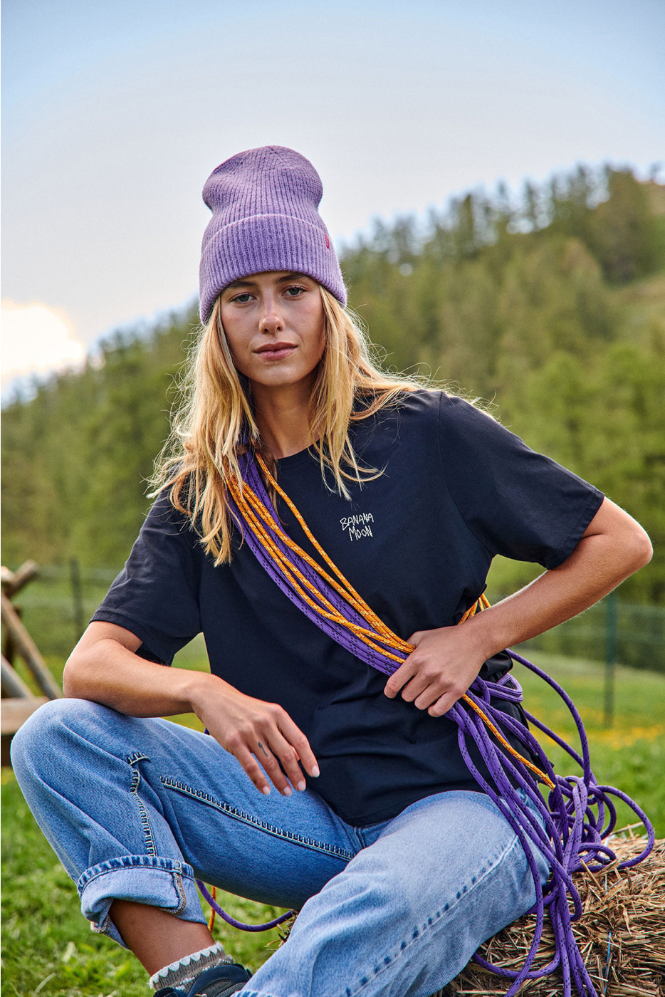 T-shirt a maniche corte nera CRISP URBANA - 7