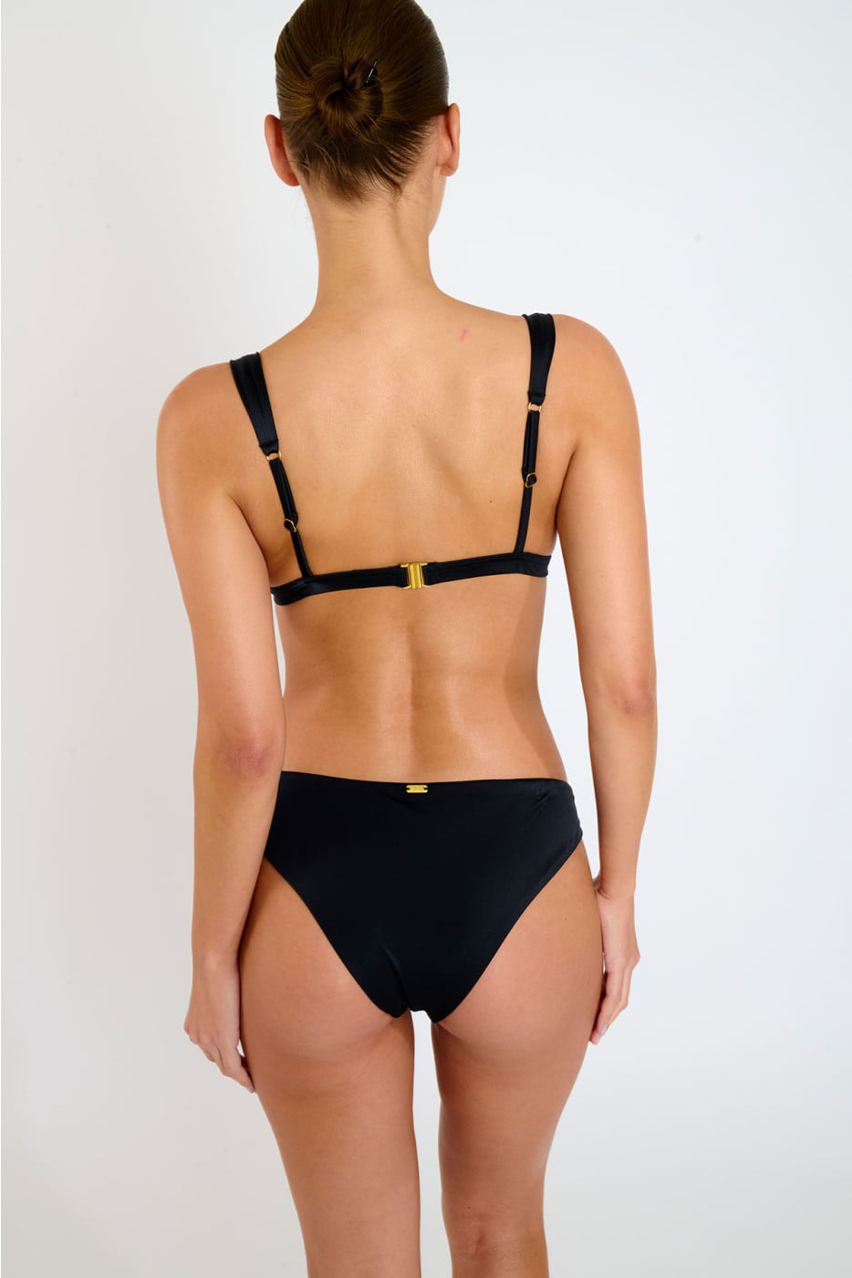 AIMLO & AGUA CORALISS black bikini