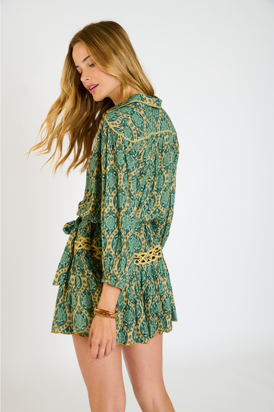 GIRONA FLOWERLIFE groene jurk met knopen en ceintuur - 5