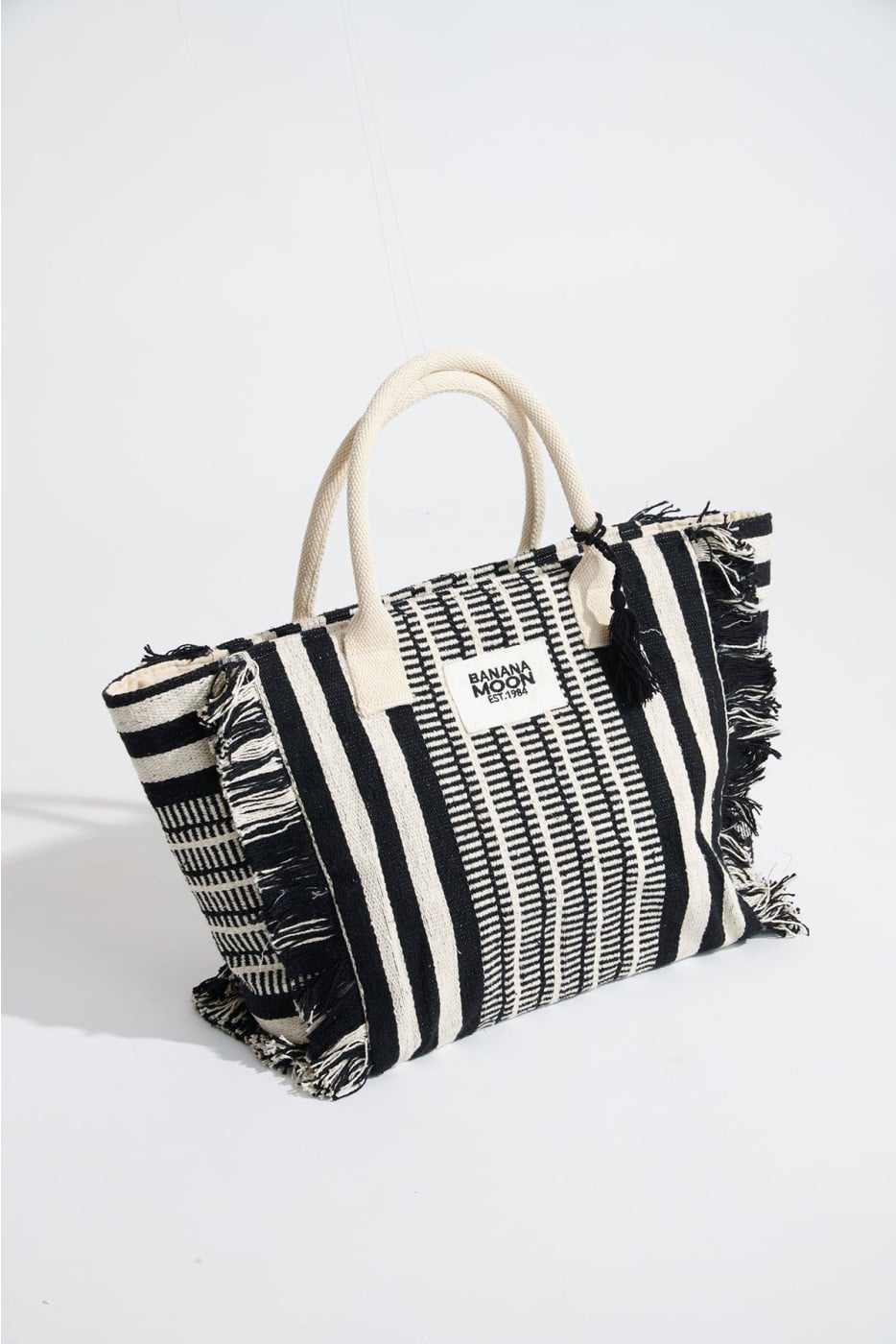 ZAMORA HIOUCHI large tote bag with black and white pattern - 2