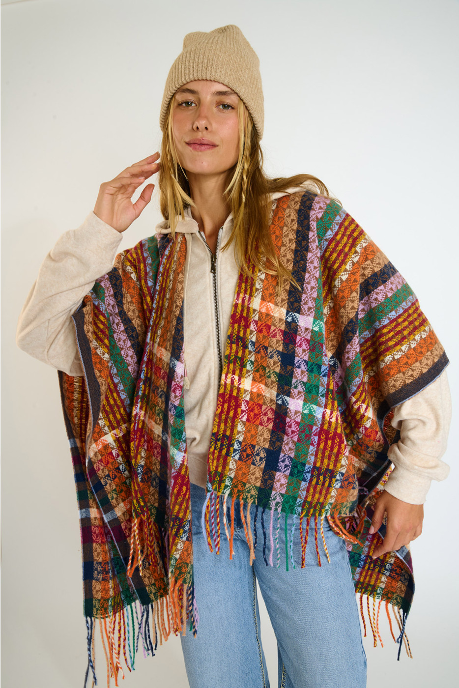 THURZA BIGBEAR Multicolour Poncho - 2